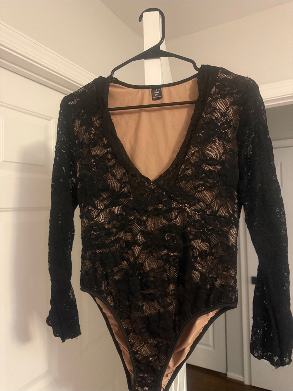 SHEIN Black Floral Lace Long-Sleeve Bodysuit with Nude Lining